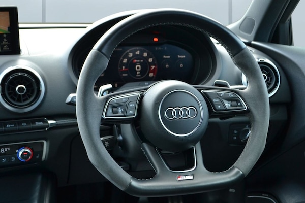 Used Audi RS3 2019 for sale - 76291130: Photo 30