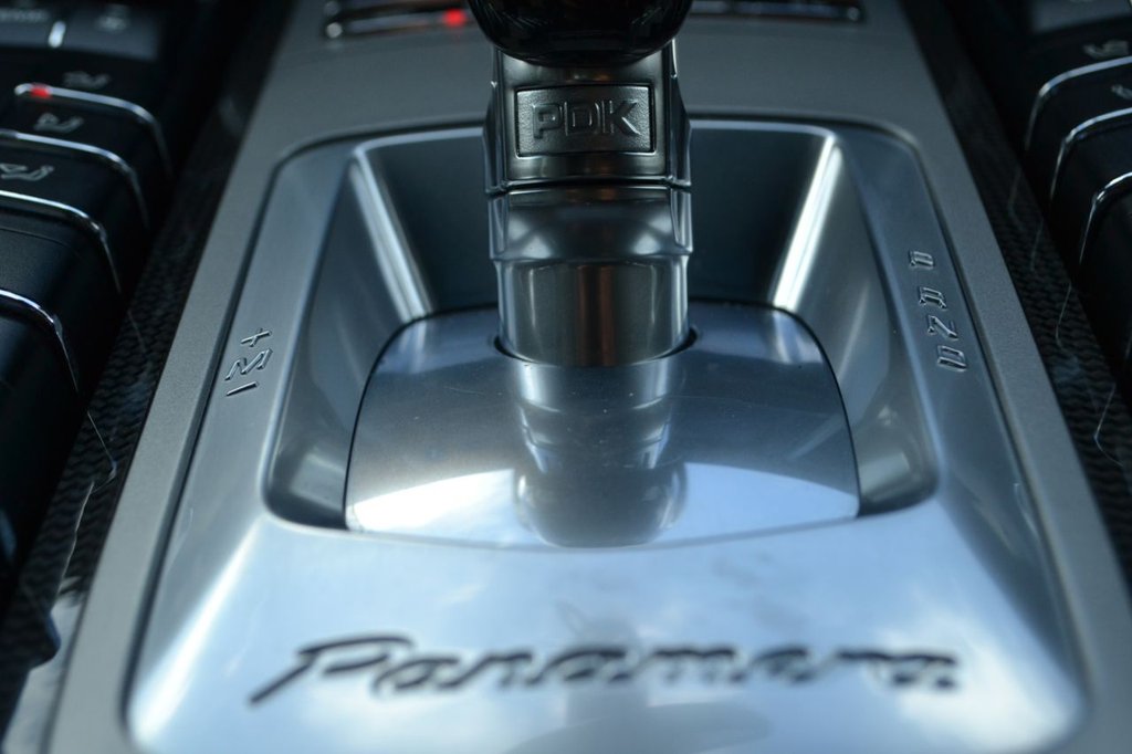 Used Porsche Panamera 2015 for sale - 76406735: Photo 45