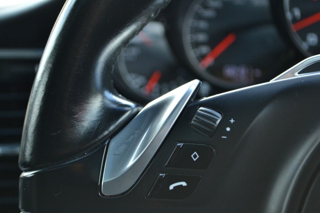 Used Porsche Panamera 2015 for sale - 76406735: Photo 47