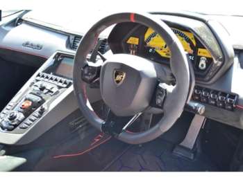 Used Lamborghini Aventador 2017 for sale - 75019235: Photo