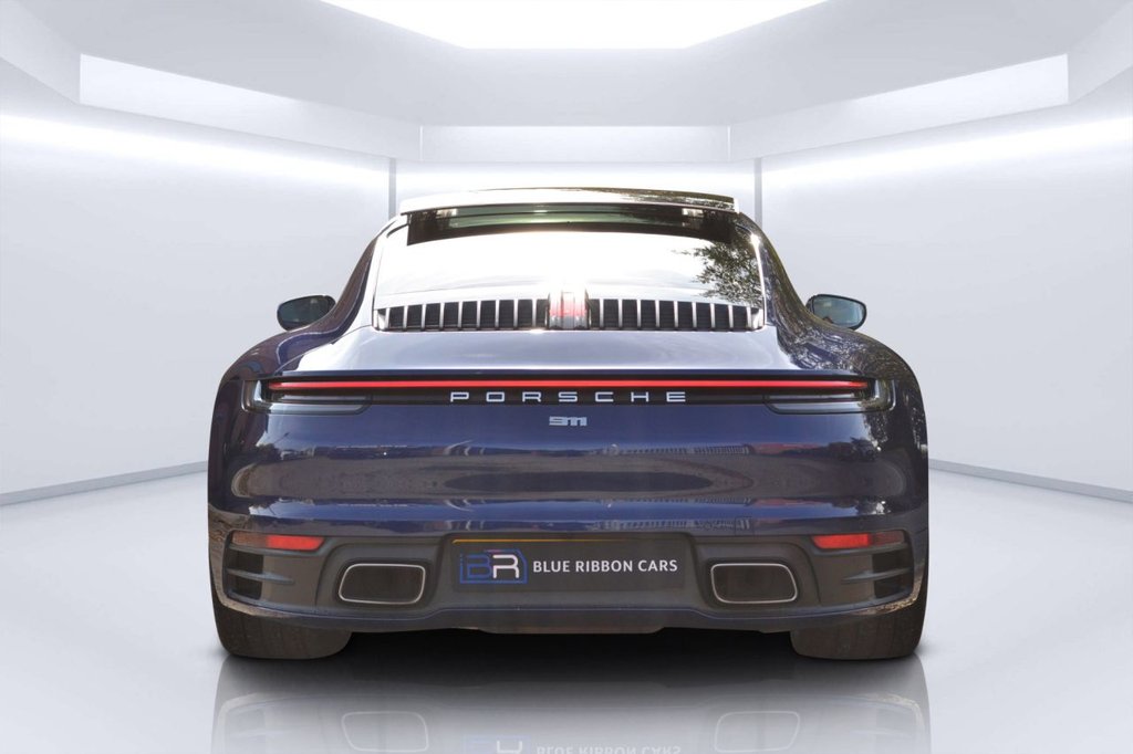 Used Porsche 911 2020 for sale - 76304108: Photo 10