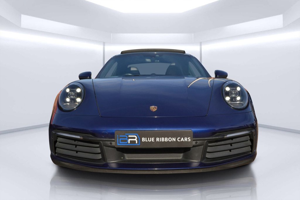 Used Porsche 911 2020 for sale - 76304108: Photo 2