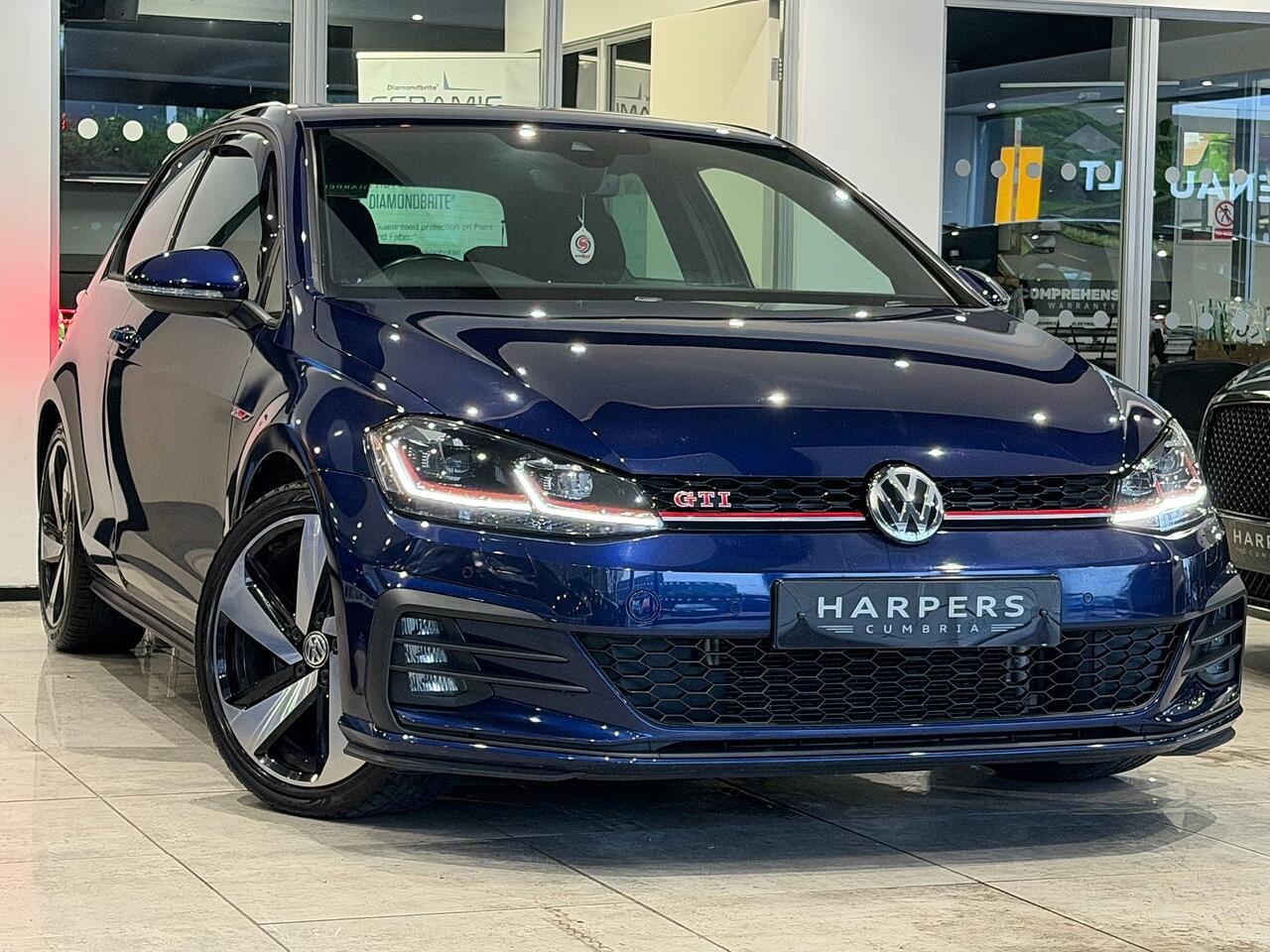 Used Volkswagen Golf 2019 for sale - 77190459: Photo 1