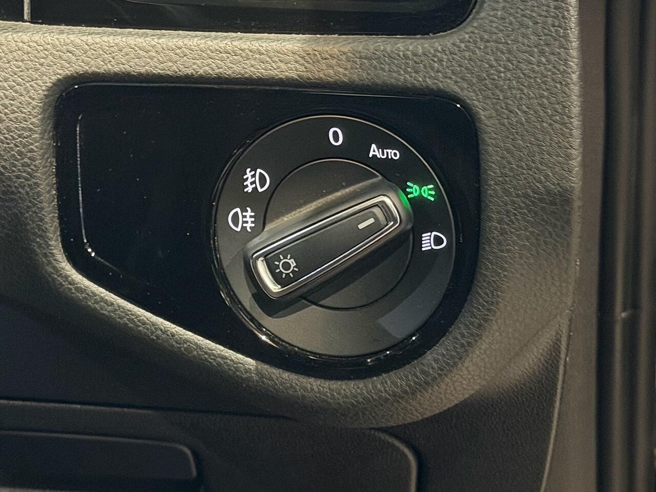 Used Volkswagen Golf 2019 for sale - 77190459: Photo 14