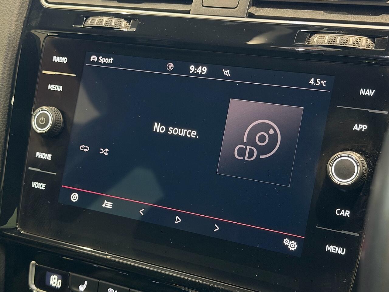 Used Volkswagen Golf 2019 for sale - 77190459: Photo 21