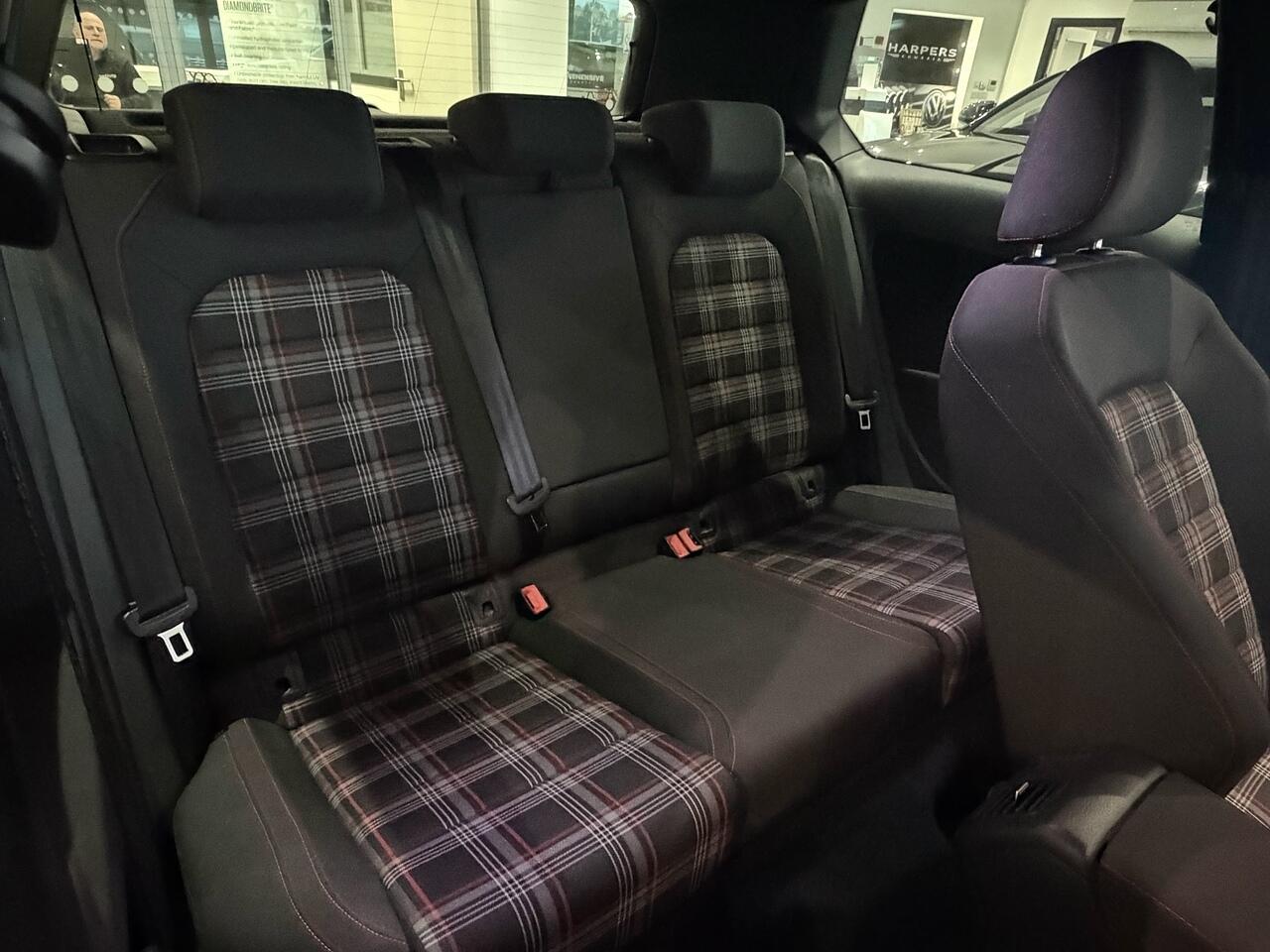 Used Volkswagen Golf 2019 for sale - 77190459: Photo 31