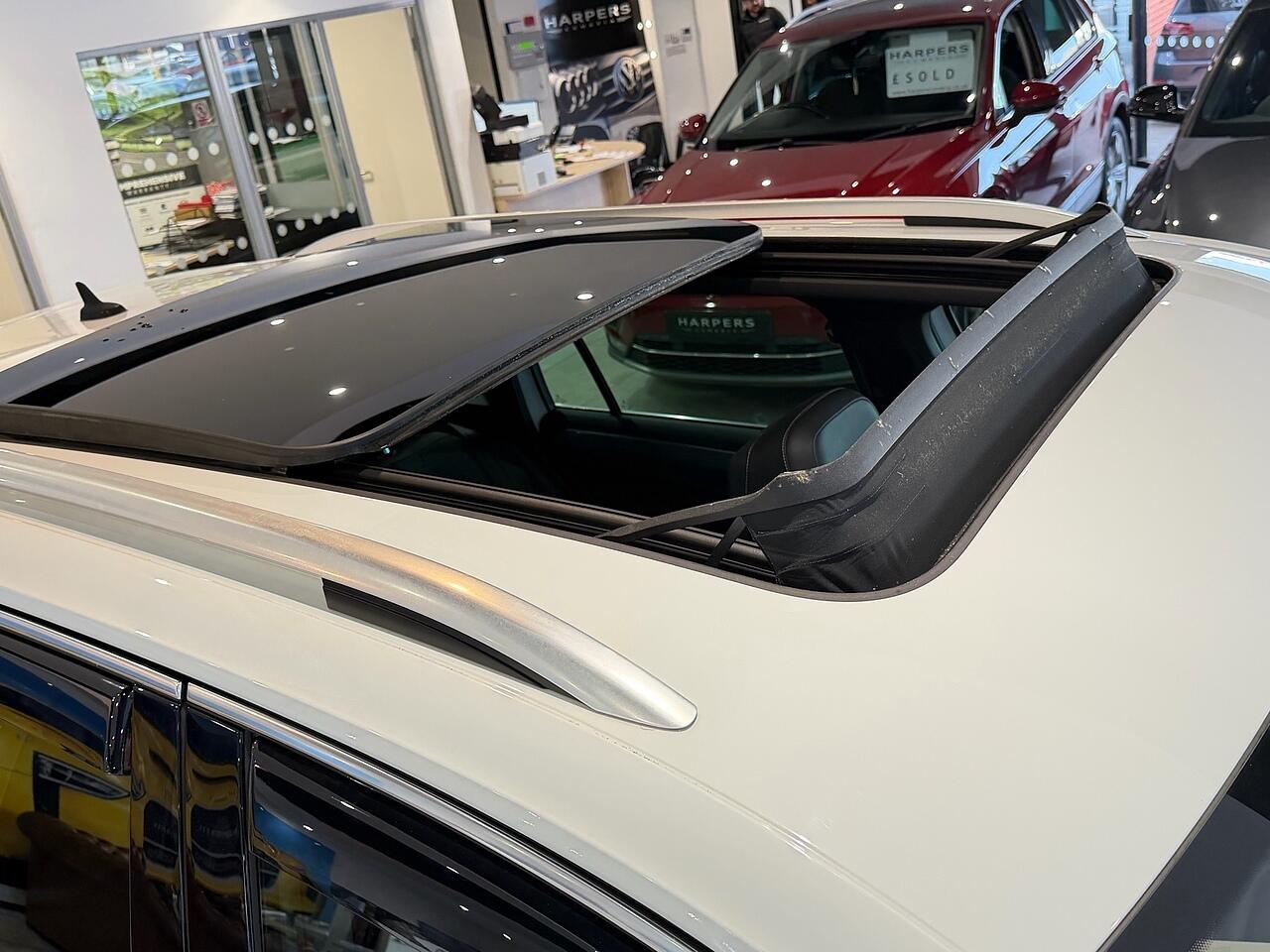 Used Volkswagen Tiguan 2019 for sale - 77612051: Photo 12