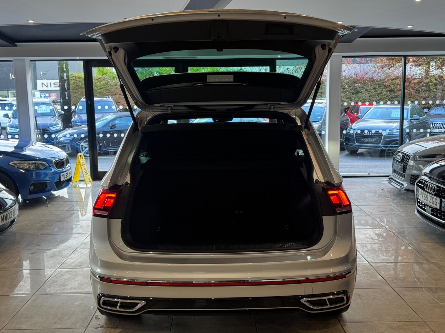 Used Volkswagen Tiguan 2023 for sale - 76408765: Photo 6