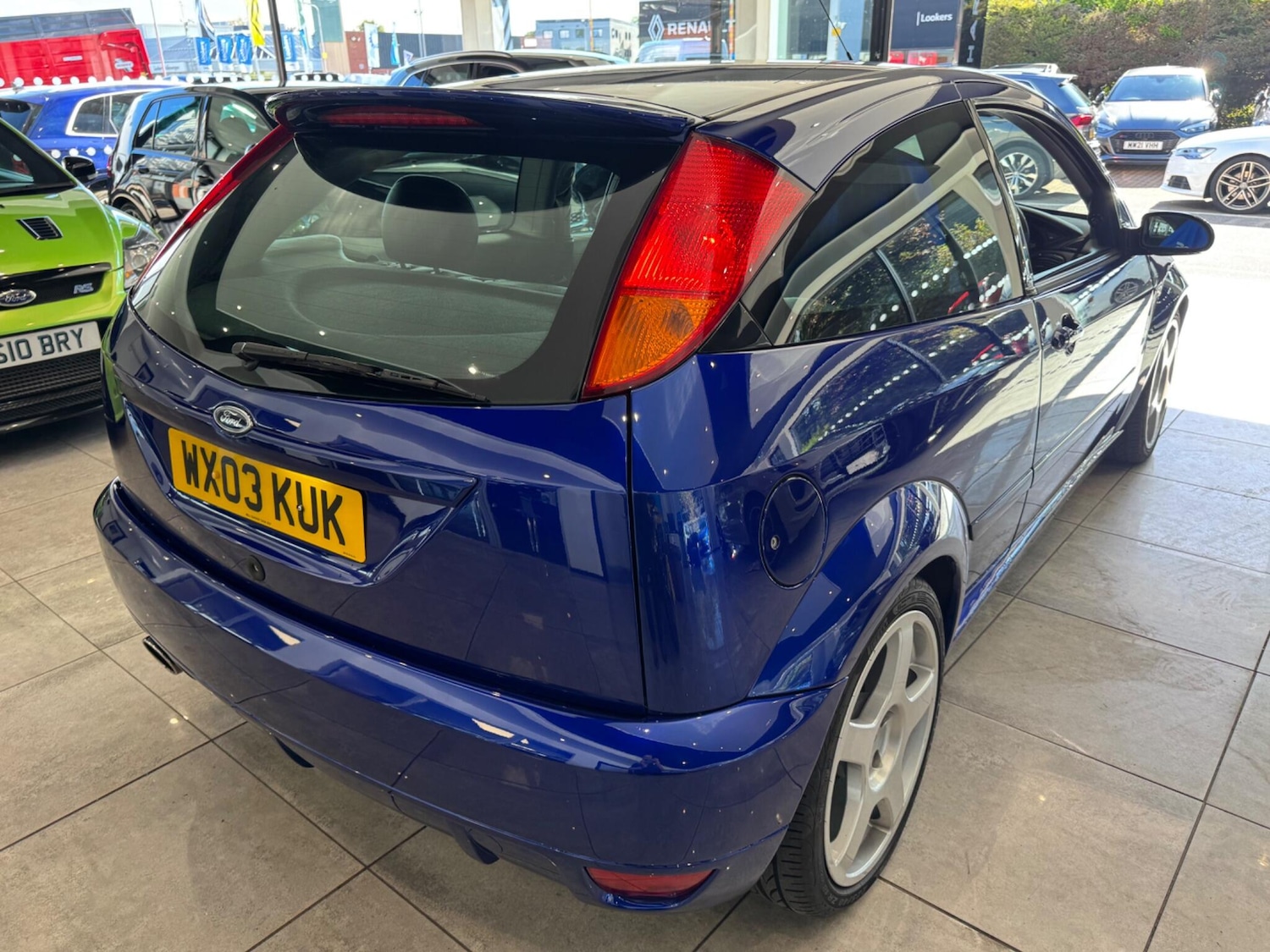 Used Ford Focus 2003 for sale - 76041902: Photo 9