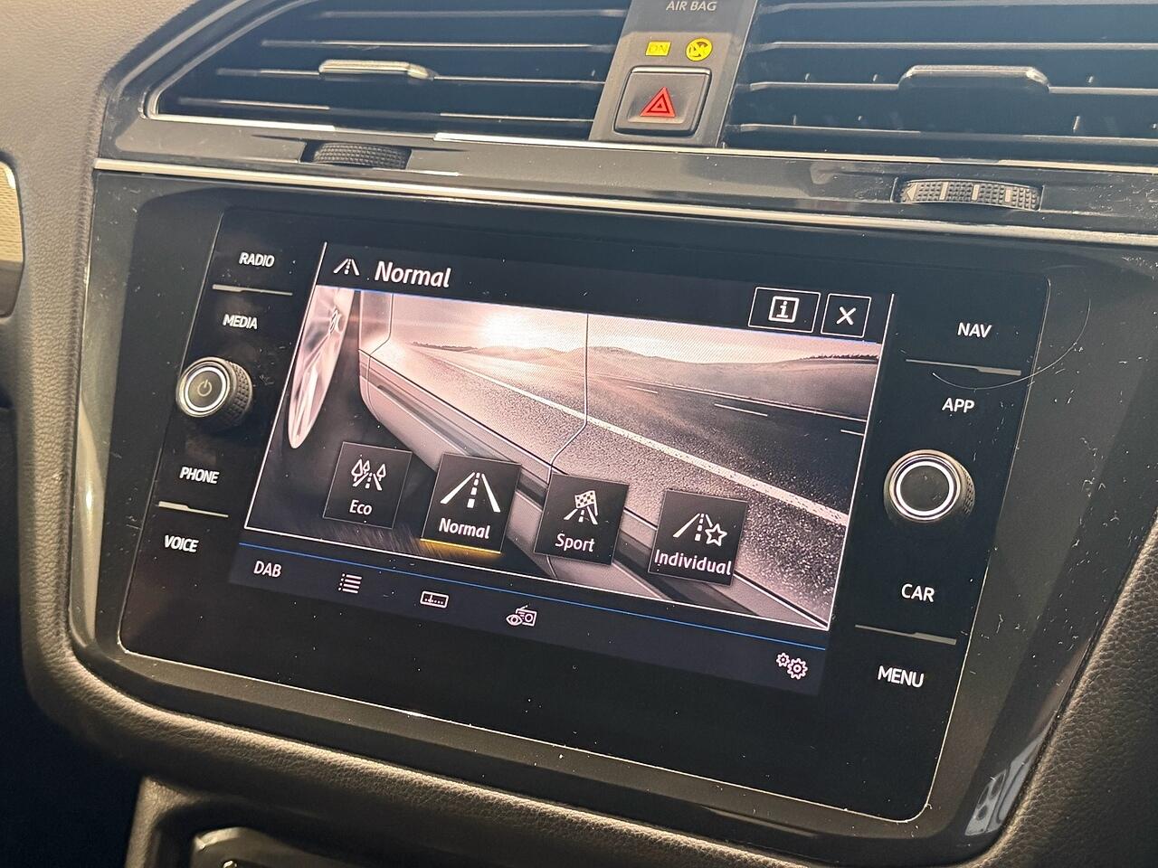 Used Volkswagen Tiguan Allspace 2018 for sale - 77203854: Photo 17