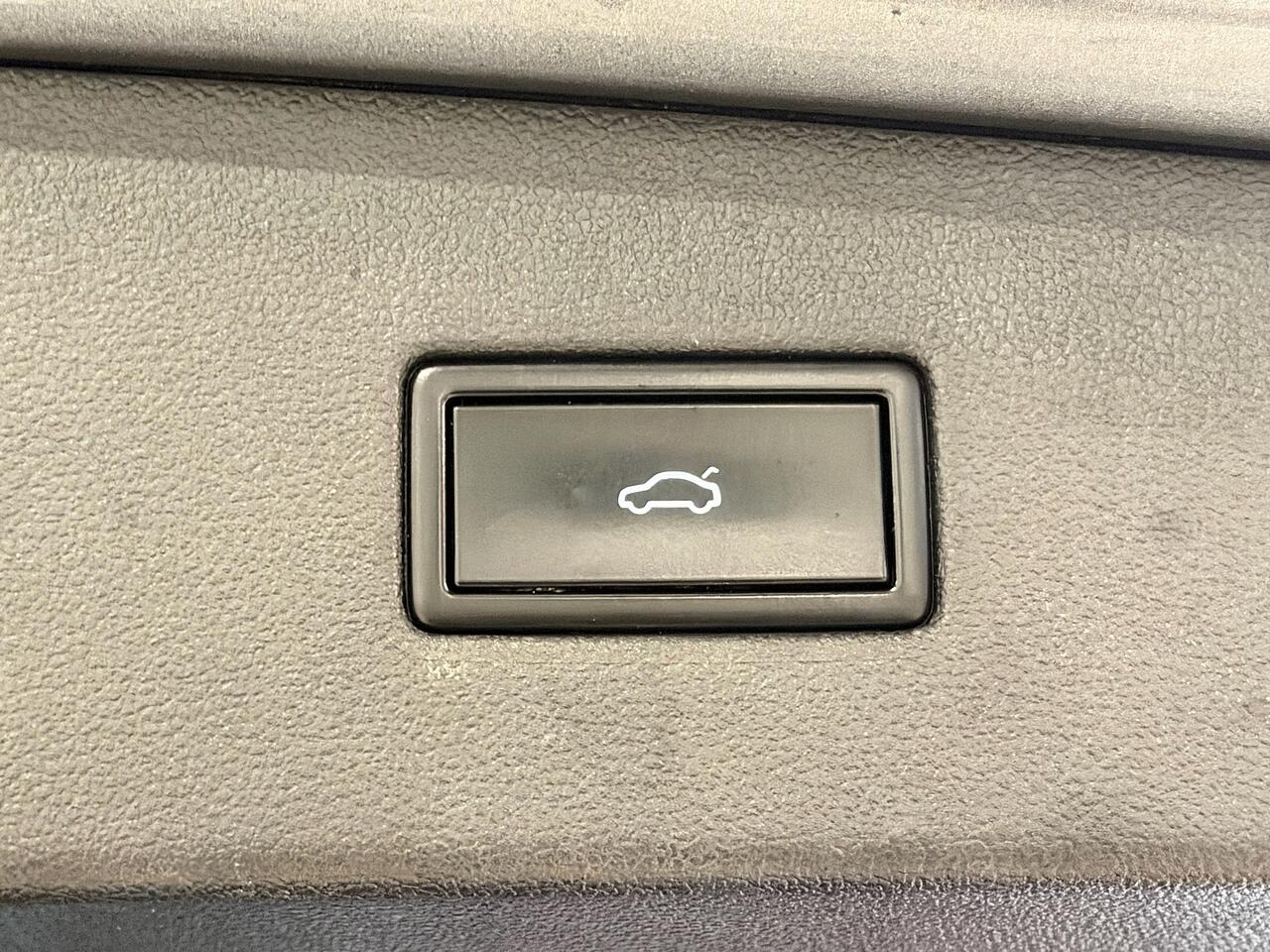 Used Volkswagen Tiguan Allspace 2018 for sale - 77203854: Photo 26