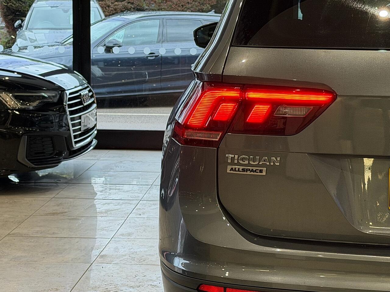 Used Volkswagen Tiguan Allspace 2018 for sale - 77203854: Photo 8