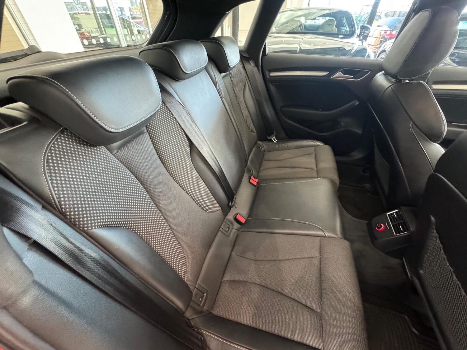 Used Audi A3 2014 for sale - 76397924: Photo 7