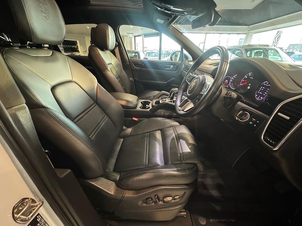 Used Porsche Cayenne 2021 for sale - 76801995: Photo 10