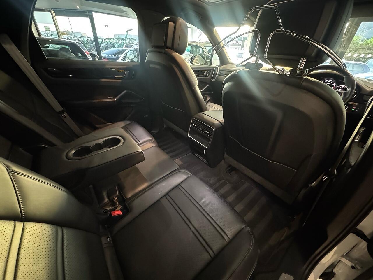 Used Porsche Cayenne 2021 for sale - 76801995: Photo 8