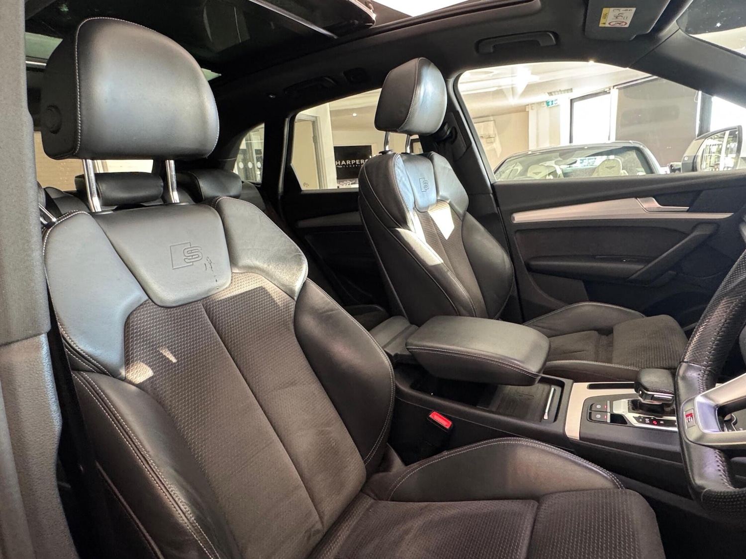 Used Audi Q5 2018 for sale - 76728139: Photo 13