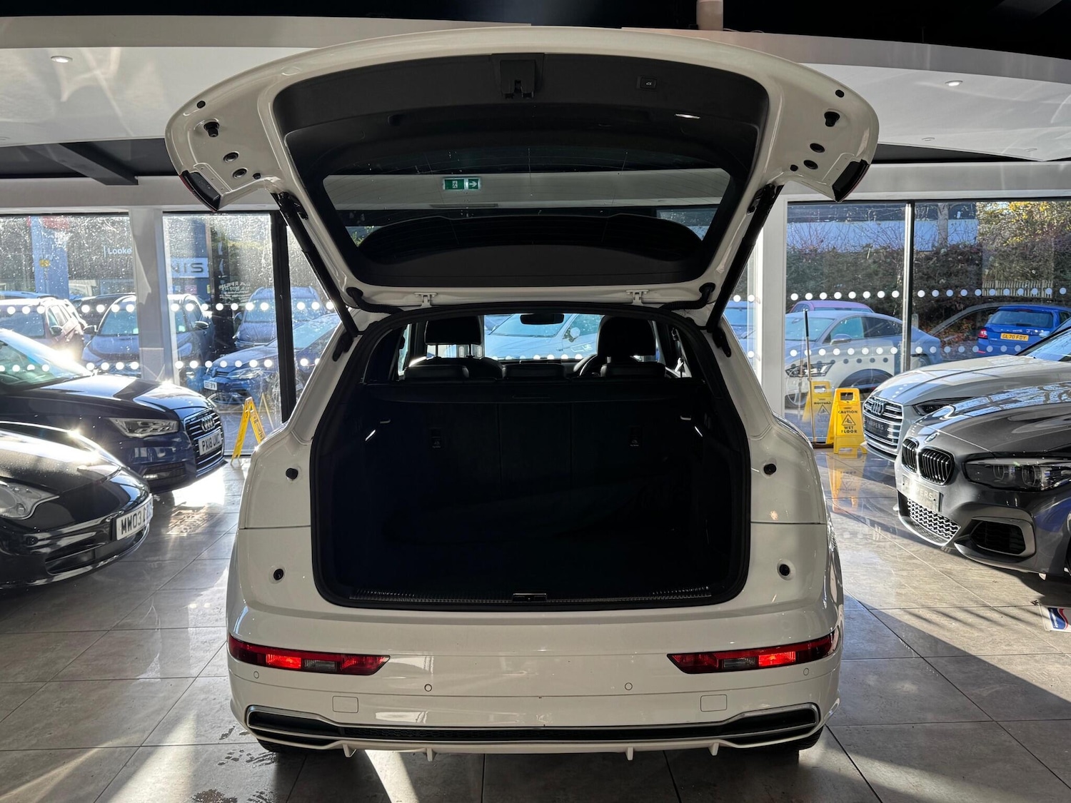 Used Audi Q5 2018 for sale - 76728139: Photo 26