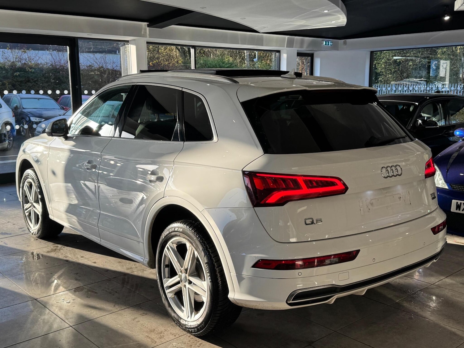 Used Audi Q5 2018 for sale - 76728139: Photo 3