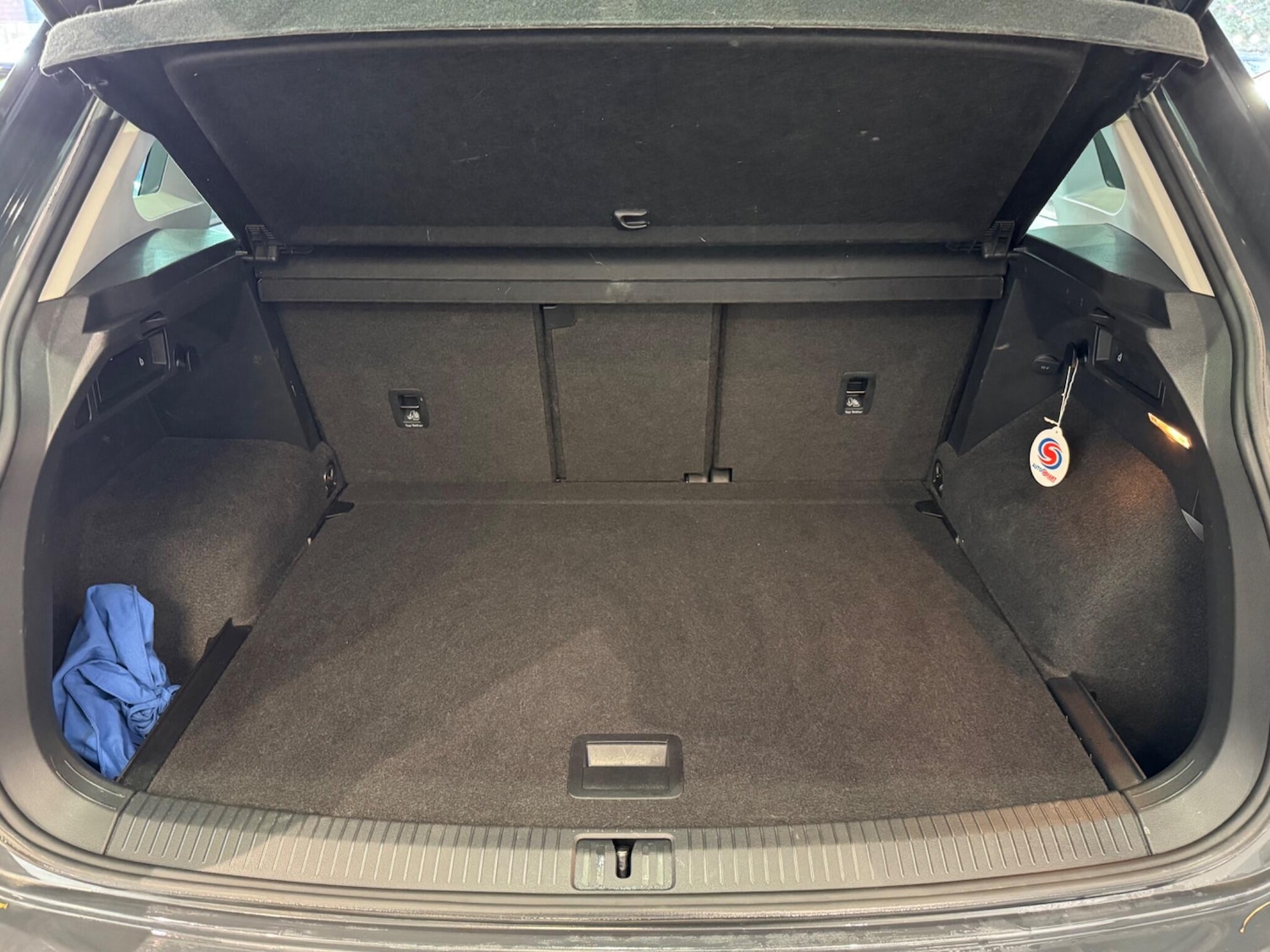 Used Volkswagen Tiguan 2019 for sale - 76399256: Photo 10