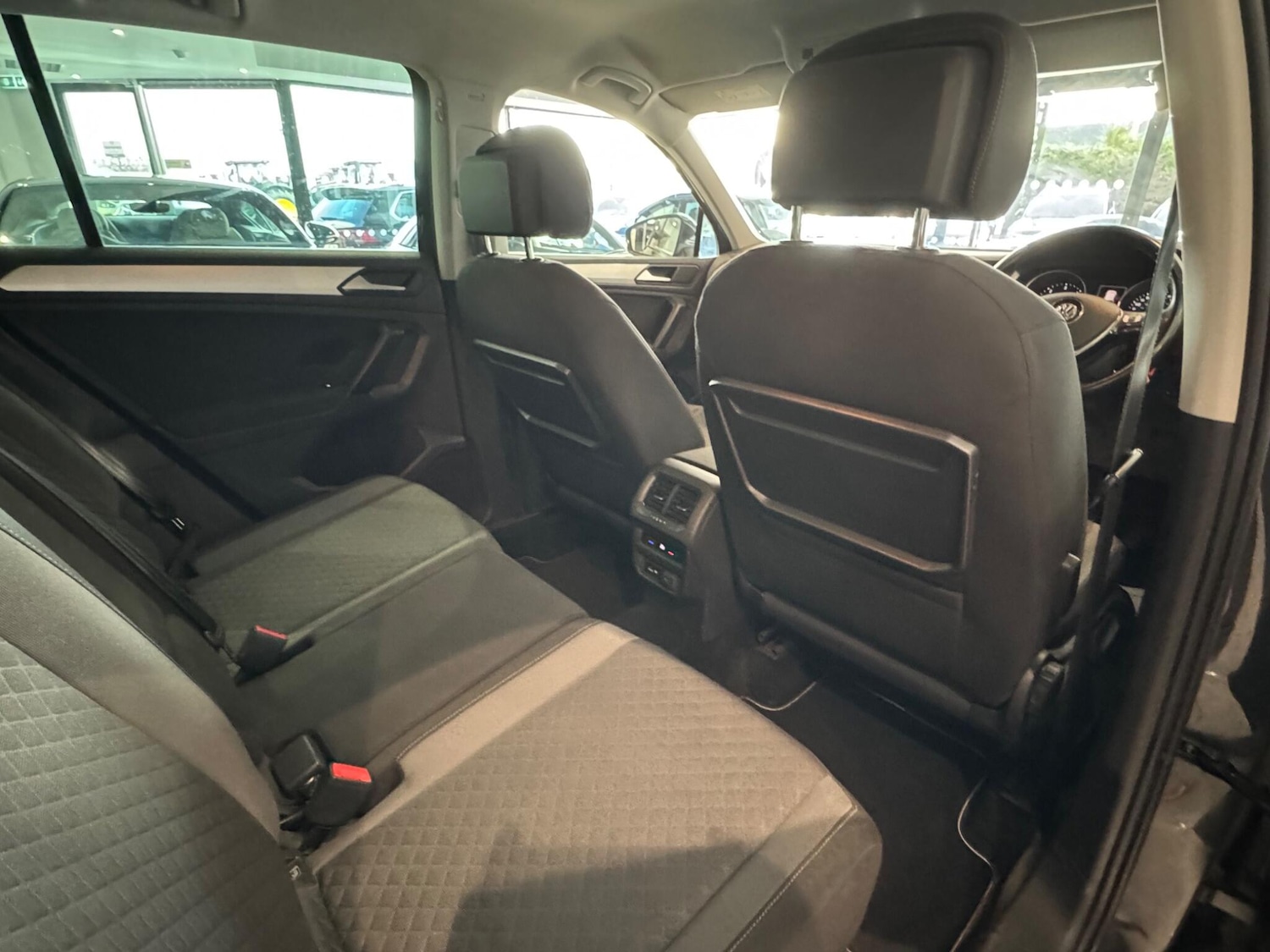 Used Volkswagen Tiguan 2019 for sale - 76399256: Photo 13