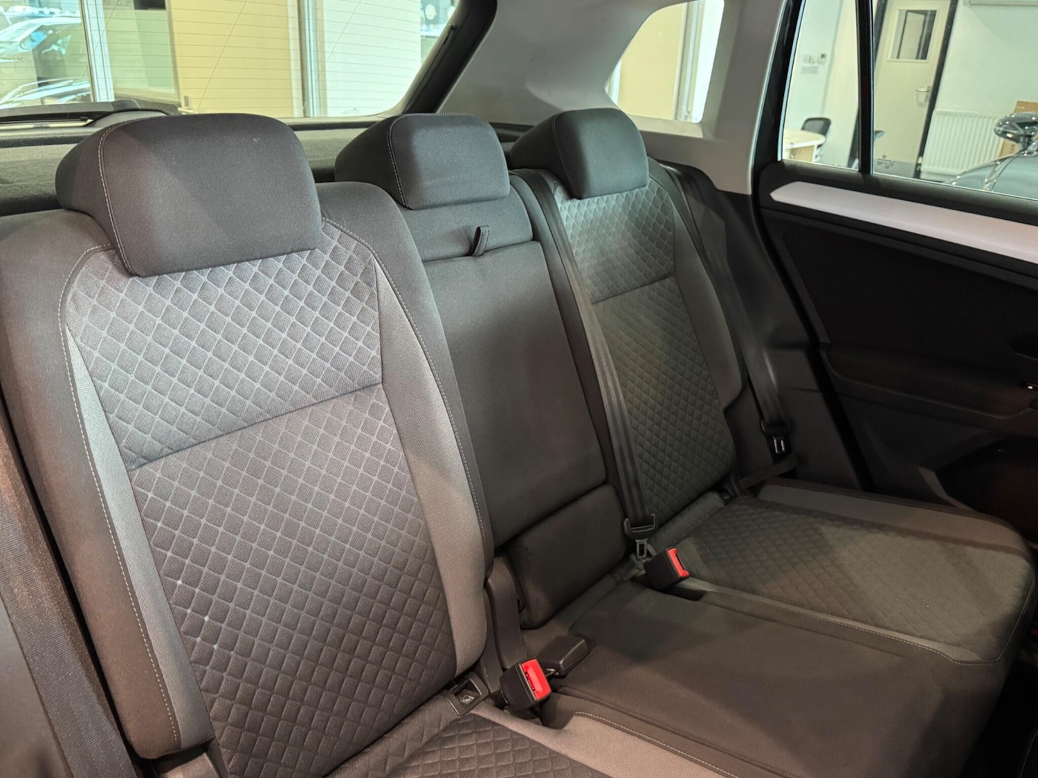 Used Volkswagen Tiguan 2019 for sale - 76399256: Photo 15