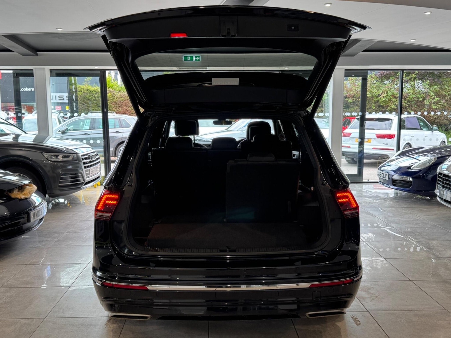 Used Volkswagen Tiguan Allspace 2020 for sale - 76059636: Photo 6