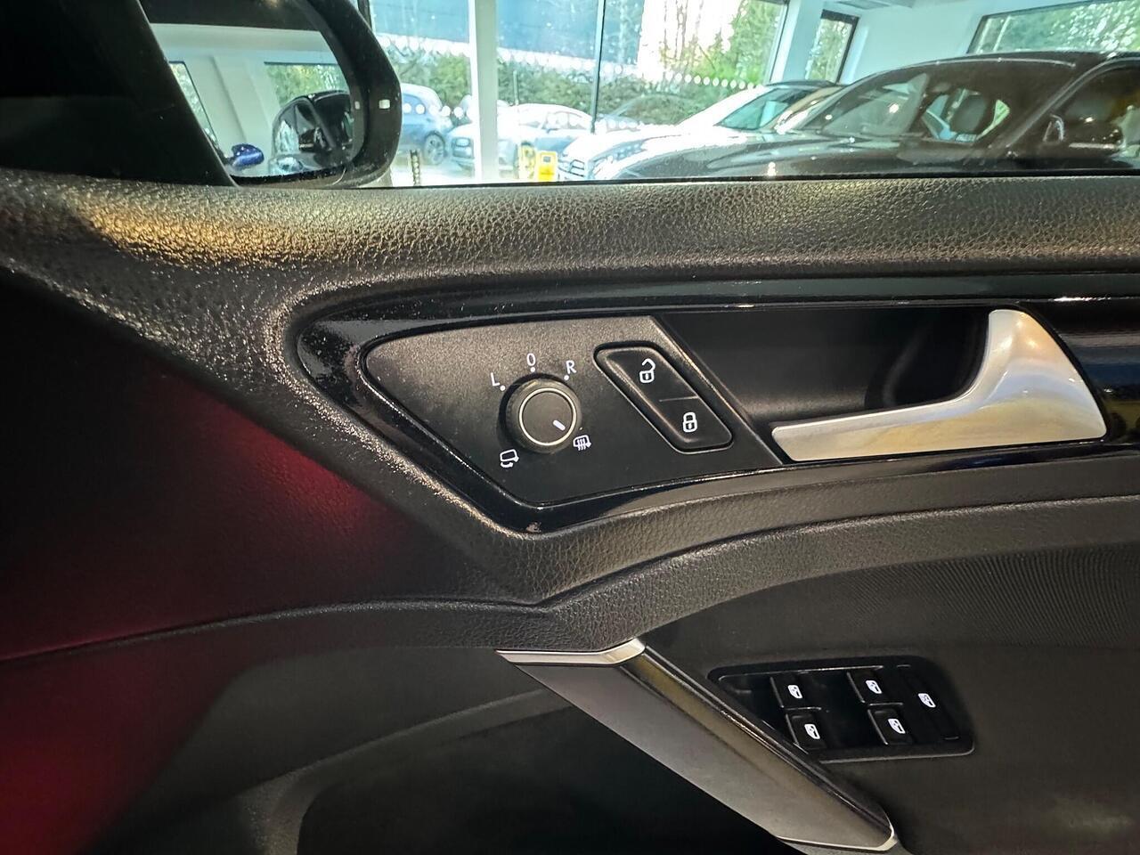 Used Volkswagen Golf 2015 for sale - 76765704: Photo 15