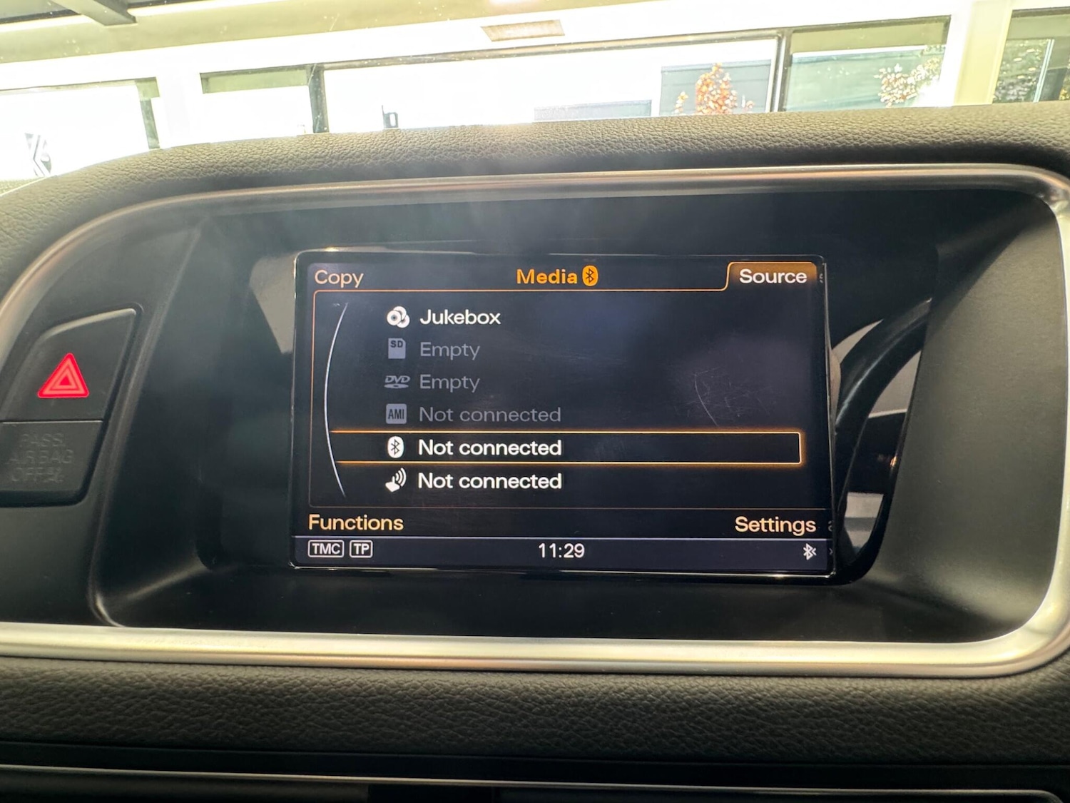 Vehicle 29