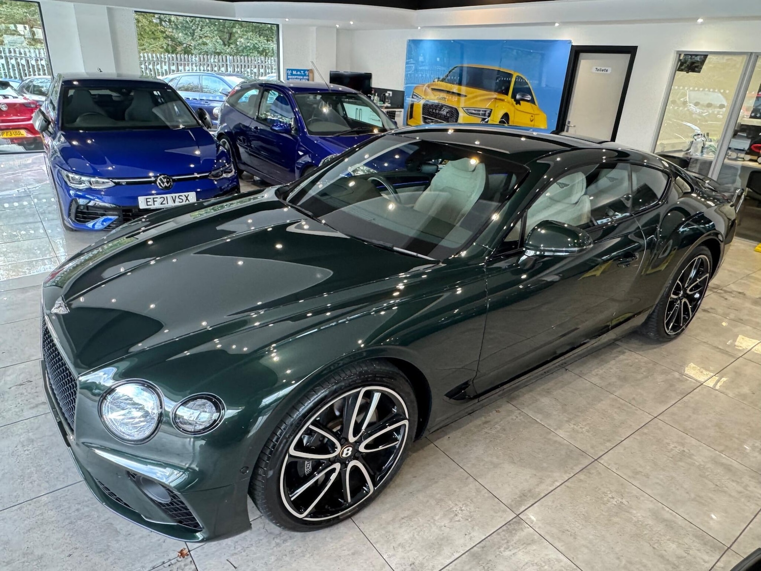 Used Bentley Continental 2020 for sale - 76370622: Photo 13