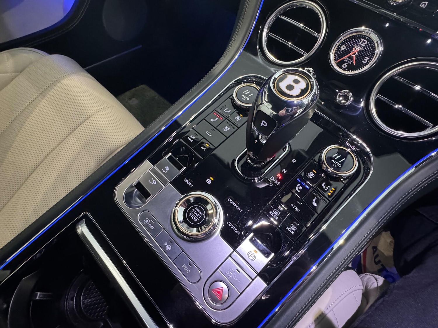 Used Bentley Continental 2020 for sale - 76370622: Photo 27