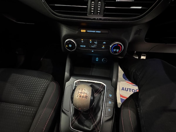 Used Ford Focus 2019 for sale - 76240179: Photo 23