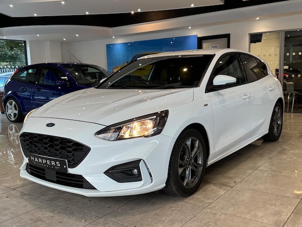 Used Ford Focus 2019 for sale - 76240179: Photo 3
