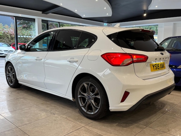 Used Ford Focus 2019 for sale - 76240179: Photo 5