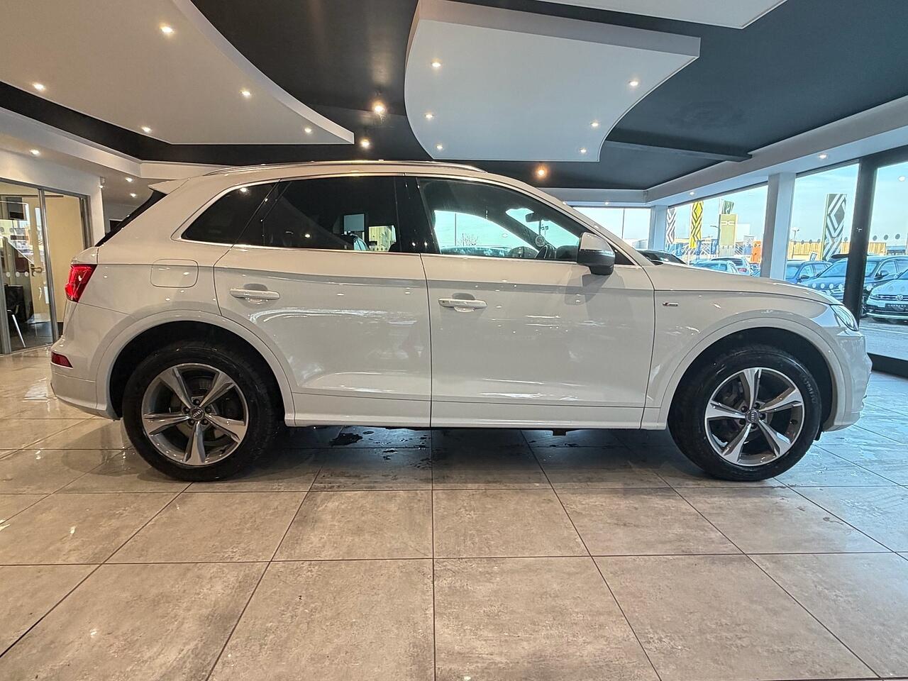 Used Audi Q5 2019 for sale - 77612198: Photo 12