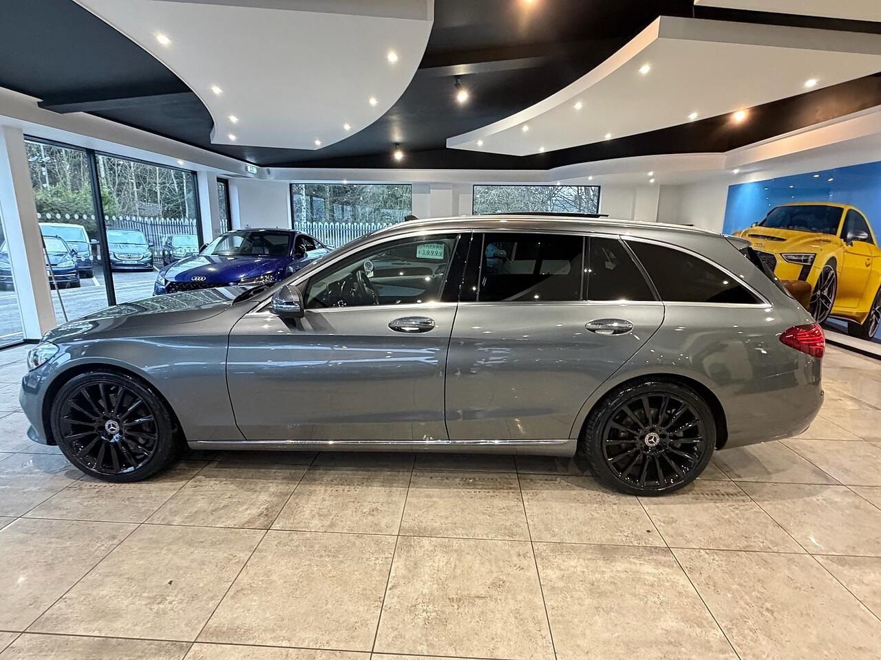 Used Mercedes-Benz C Class for sale - 77683964: Photo 4