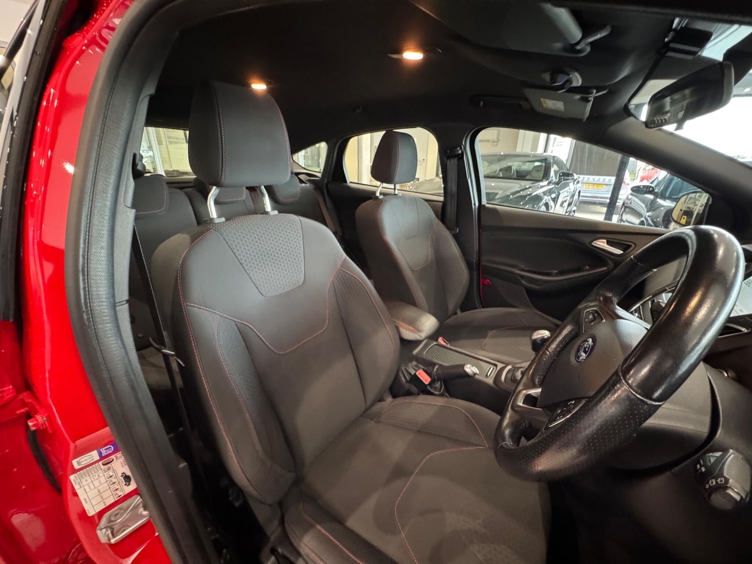 Used Ford Focus 2017 for sale - 76657082: Photo 14