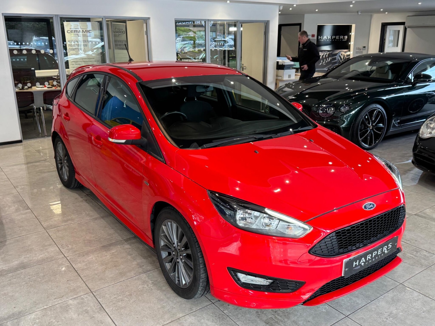 Used Ford Focus 2017 for sale - 76657082: Photo 8