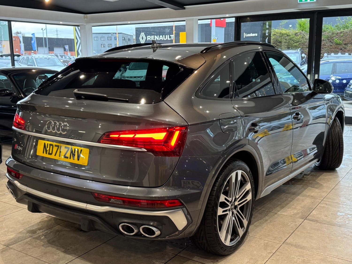 Used Audi Q5 2021 for sale - 76715557: Photo 2