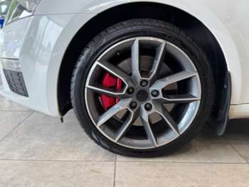Used Skoda Octavia 2015 for sale - 74965176: Photo