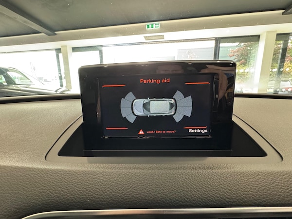 Used Audi Q3 2017 for sale - 76260390: Photo 27