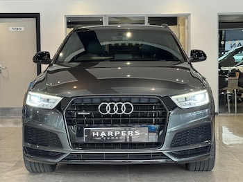 Used Audi Q3 2017 for sale - 76260390: Photo 2