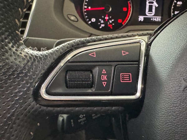 Used Audi Q3 2017 for sale - 76260390: Photo 33