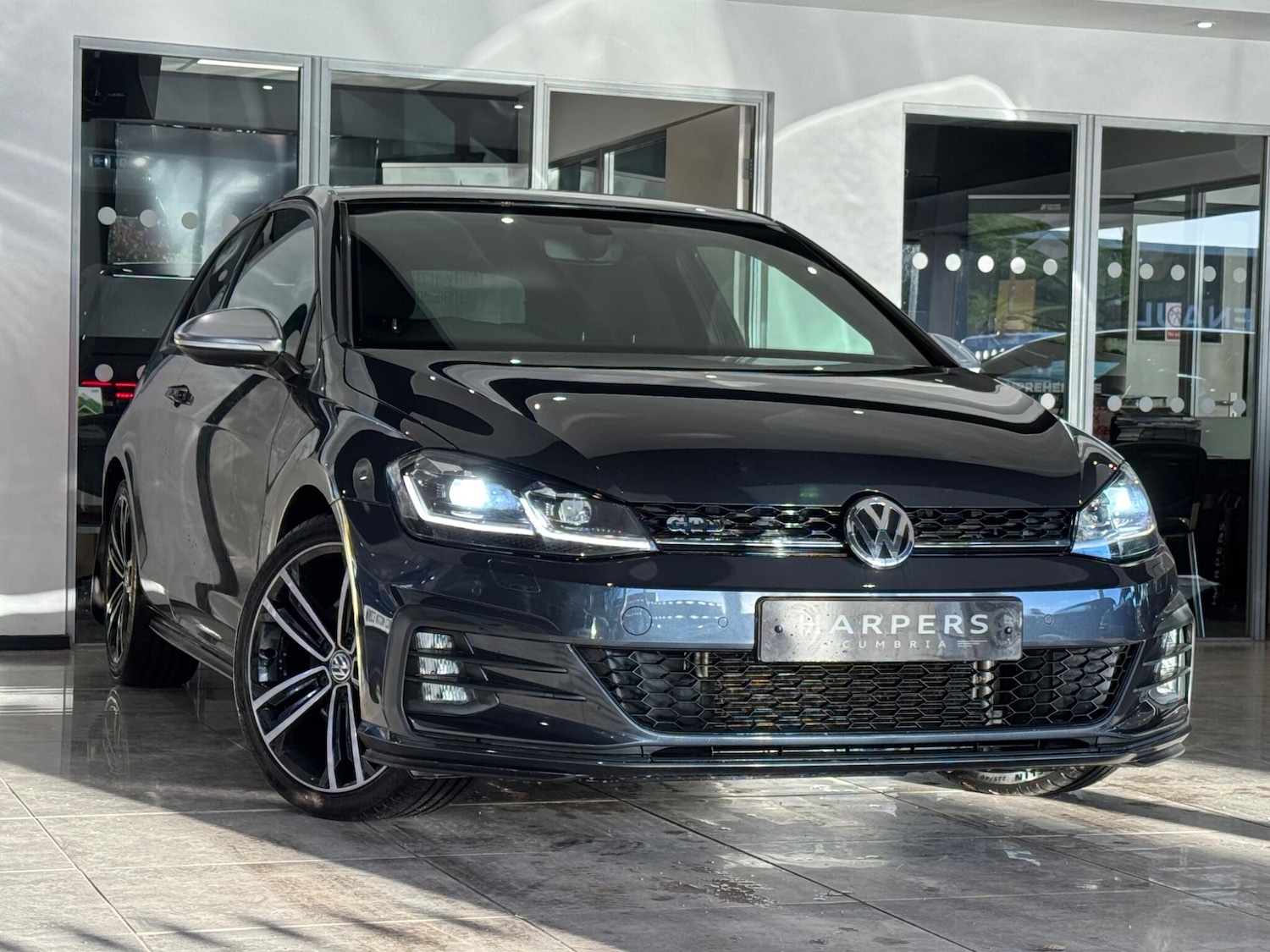 Used Volkswagen Golf for sale - 76701587: Photo 1