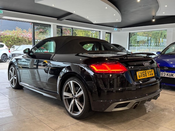 Used Audi TT 2019 for sale - 76294497: Photo 2