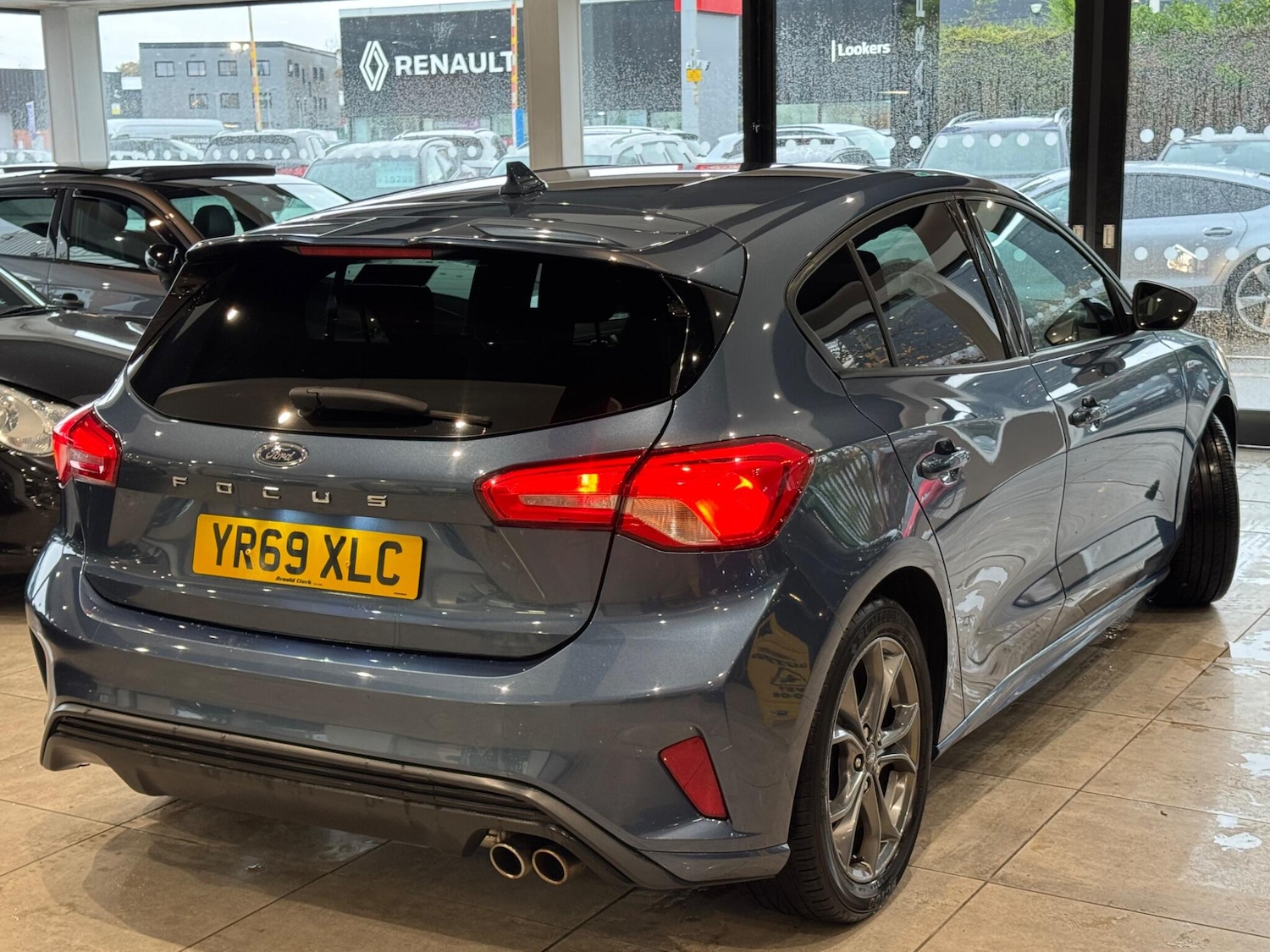 Used Ford Focus 2019 for sale - 76549041: Photo 2