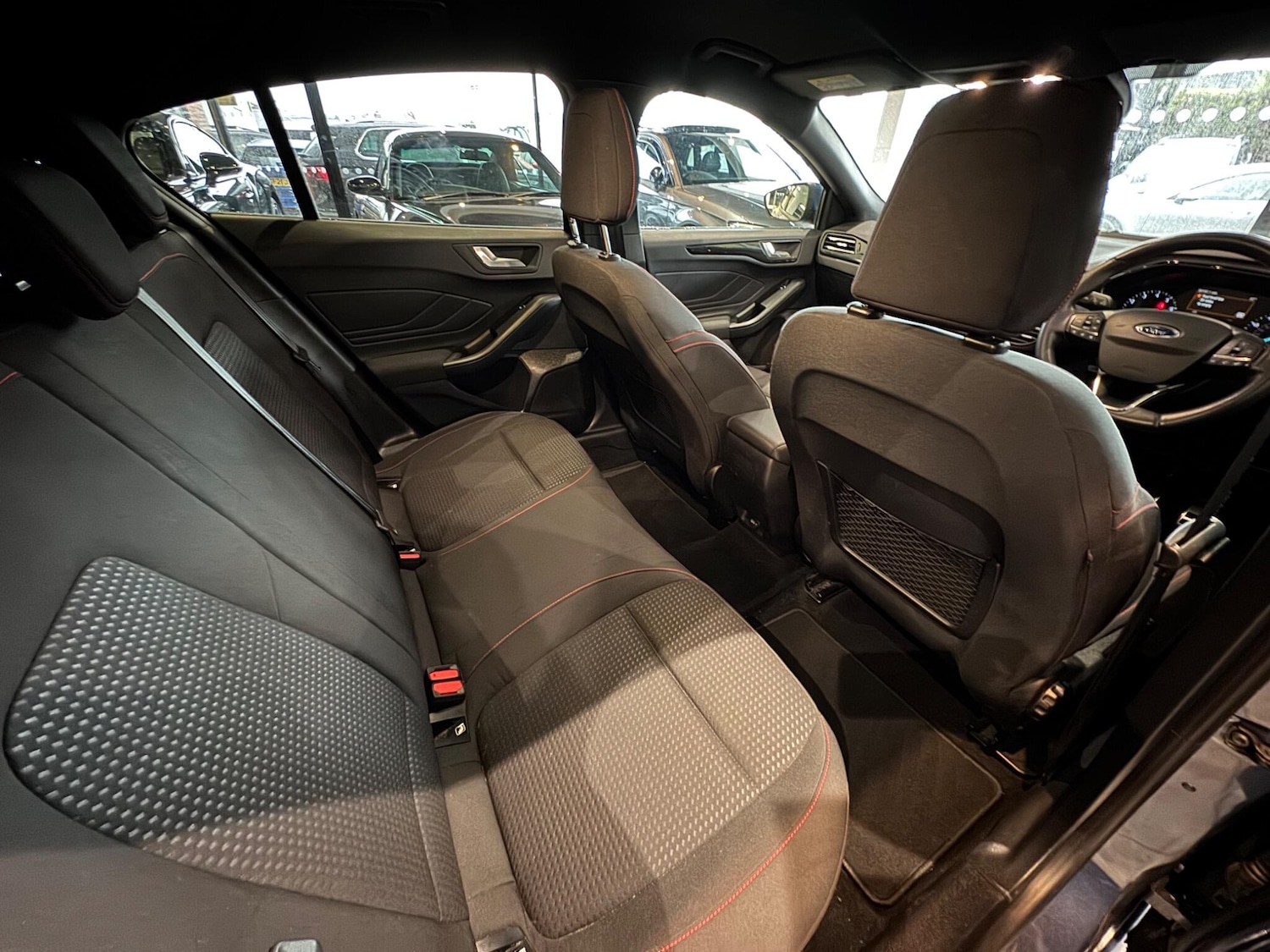 Used Ford Focus 2019 for sale - 76549041: Photo 8