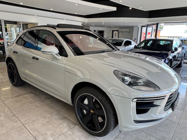 Used Porsche Macan 2019 for sale - 75634378: Photo 32