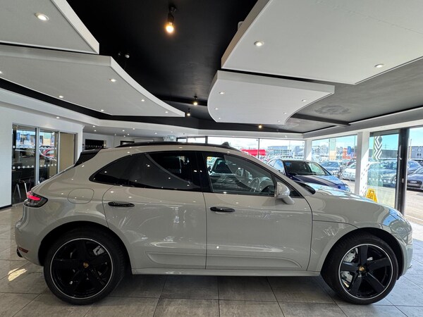 Used Porsche Macan 2019 for sale - 75634378: Photo 39