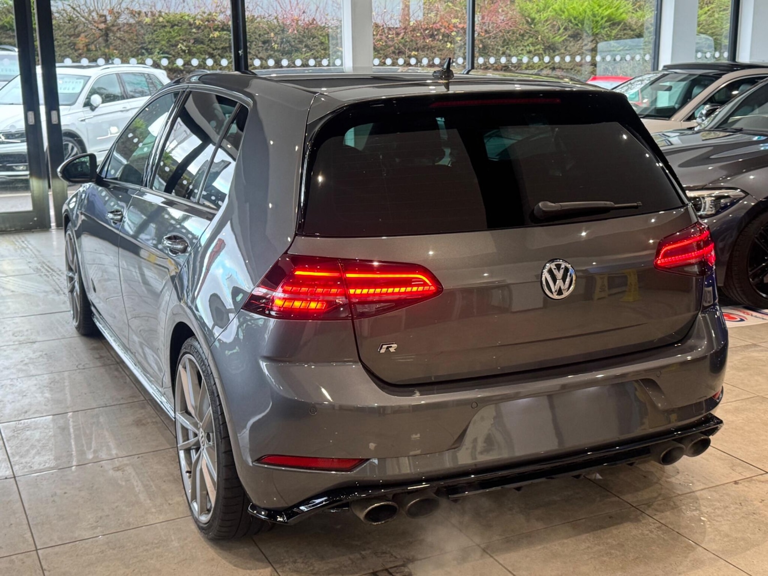Used Volkswagen Golf 2019 for sale - 76689044: Photo 19