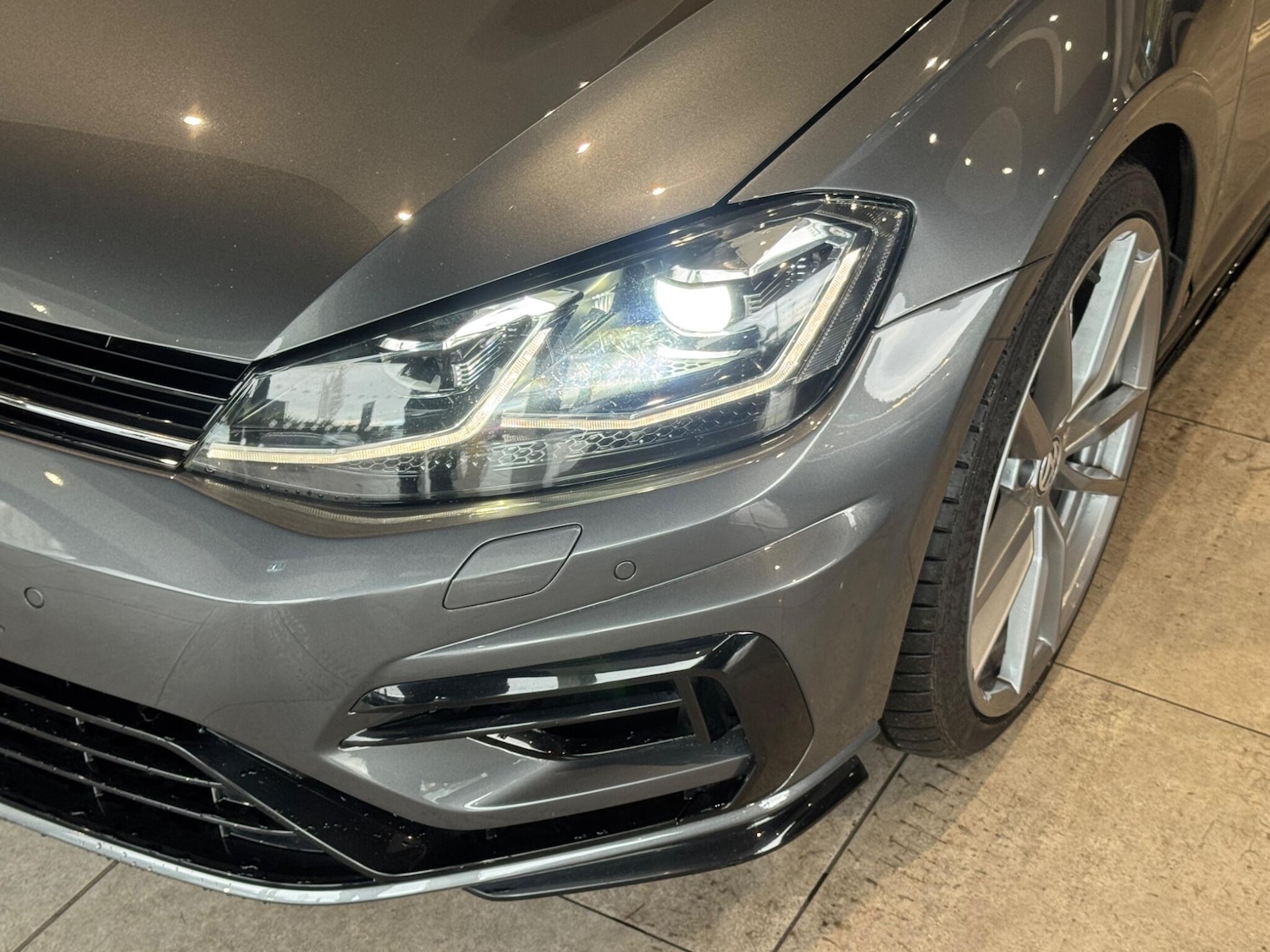 Used Volkswagen Golf 2019 for sale - 76689044: Photo 4